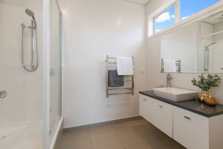 34b Masterton Road Rothesay Bay_18