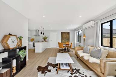 927A Nelson Street North (front townhouse)_2