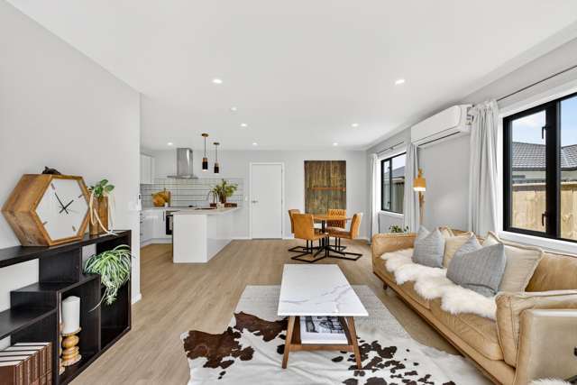 927A Nelson Street North (front townhouse) Mahora_2