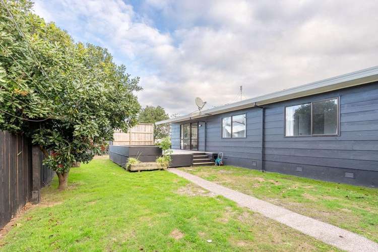 6A Lyn Grove Papamoa Beach_15