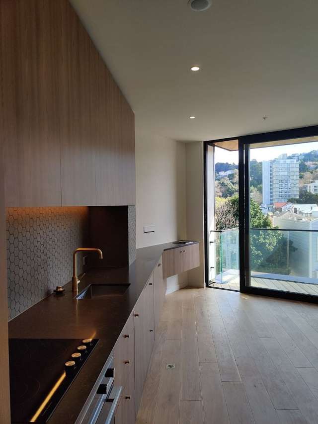 Luxe Living. Smart Value. Central.