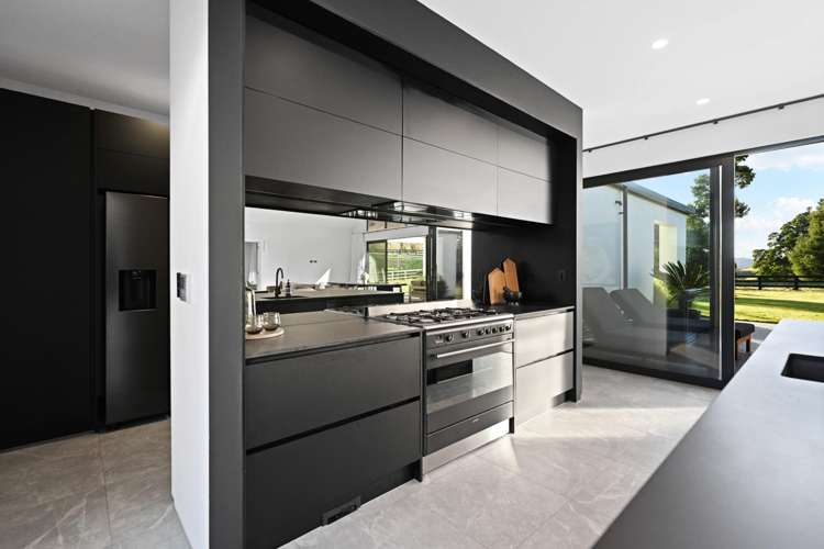 153 Woolrich Road_5