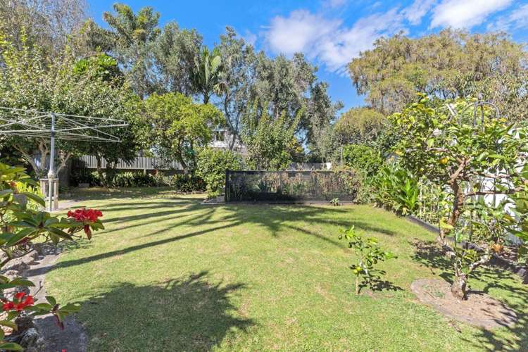 80 Torkar Road Clarks Beach_7