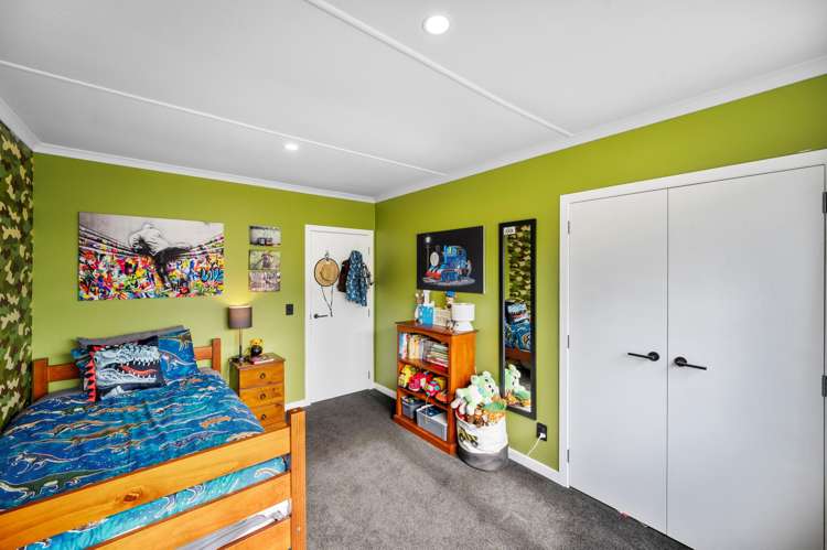 112 Clarence Cox Crescent Pirimai_6