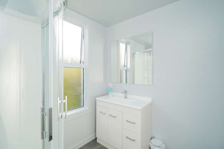 238 North Road Waikiwi_22