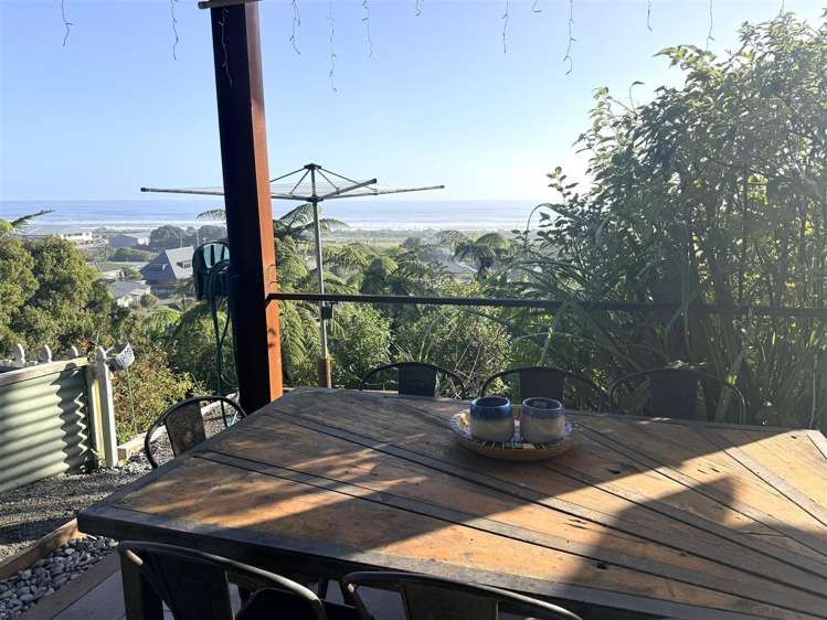 7 Redwood Place Karoro_18