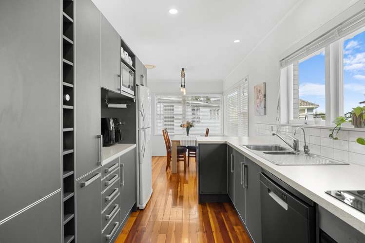 108 Gossamer Drive Pakuranga Heights_6