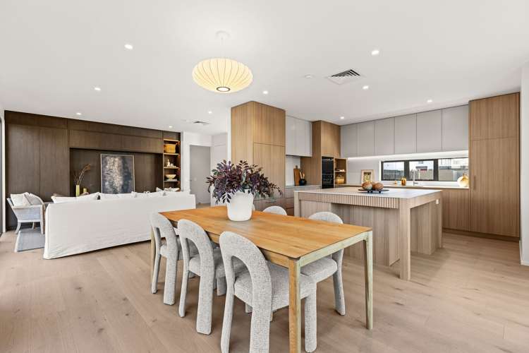 51A Rossall Street Merivale_8