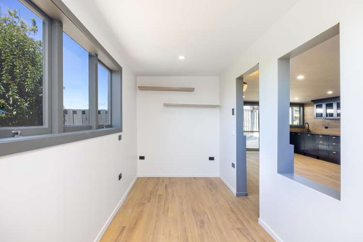 42 Chorley Avenue Massey_16