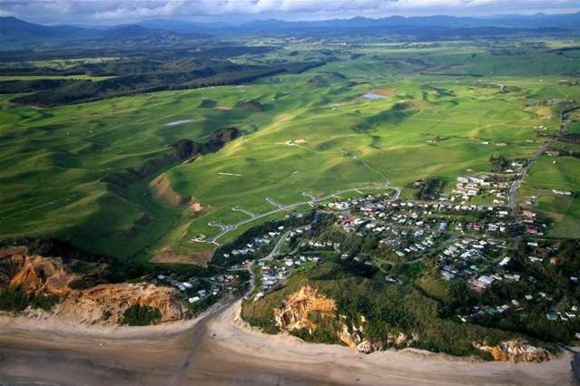 Sunset Drive Dargaville Surrounds_2