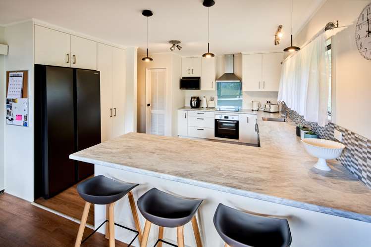 8 Dunleith Grove Silverstream_7