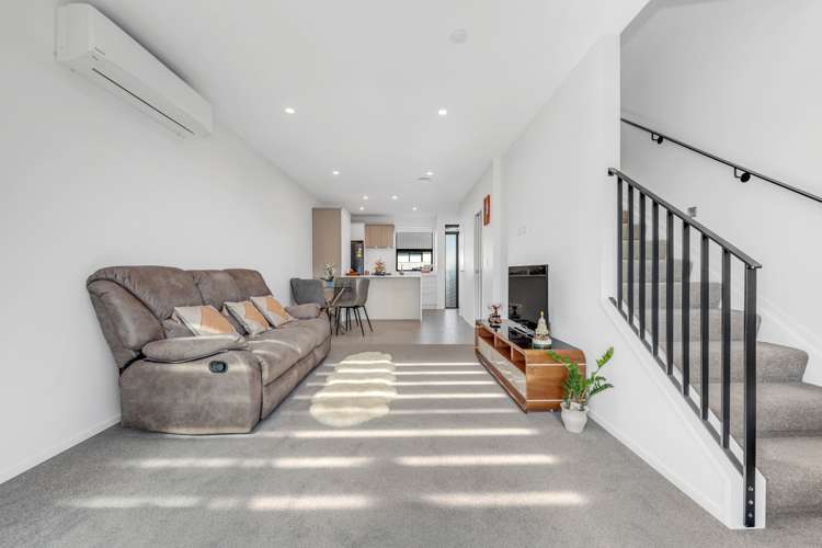 16 Rorida Lane Flat Bush_23