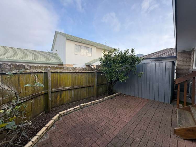 1/22 Penruddocke Road Half Moon Bay_24
