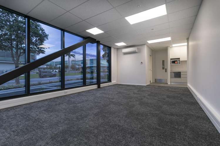 8/11 Triton Drive Albany_5