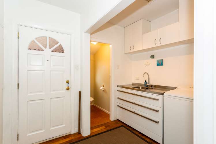 90a High Street Southbridge_14