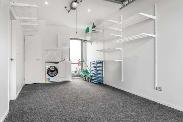 53D McLeod Road 1802_17