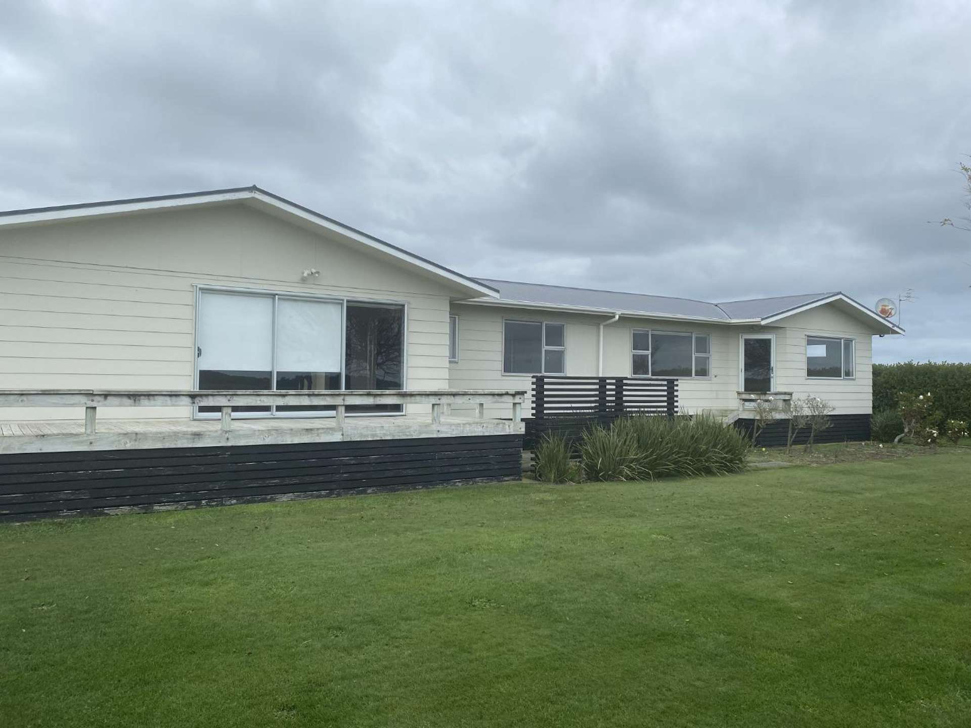 240 Ball Road Patea_0