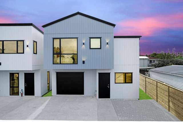 Modern Standalone Living - Style & Comfort