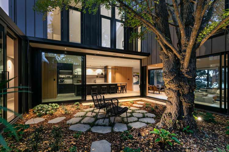 16 Kingfisher Grove Greenhithe_15