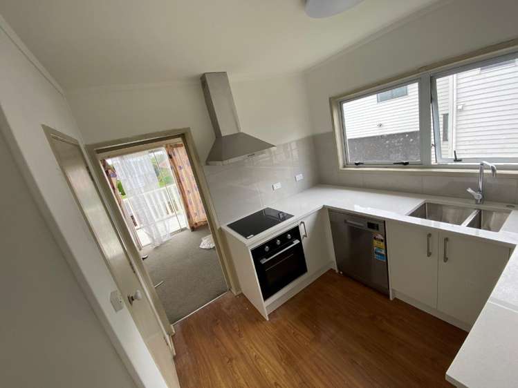 298 Bucklands Beach Road 1648_4