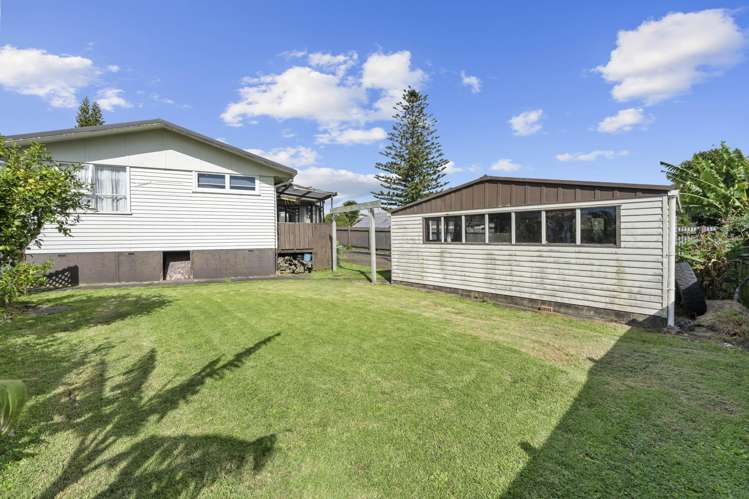 24 Cramond Drive Mangere East_16