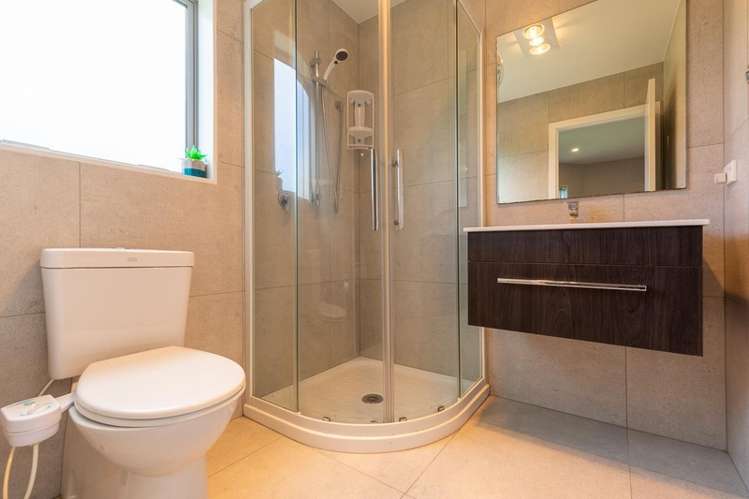 7 Toutouwai Lane Favona_15