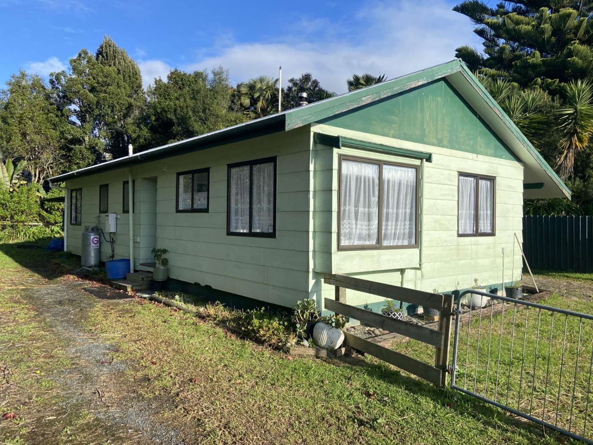 1 Gladstone Street 11464_0
