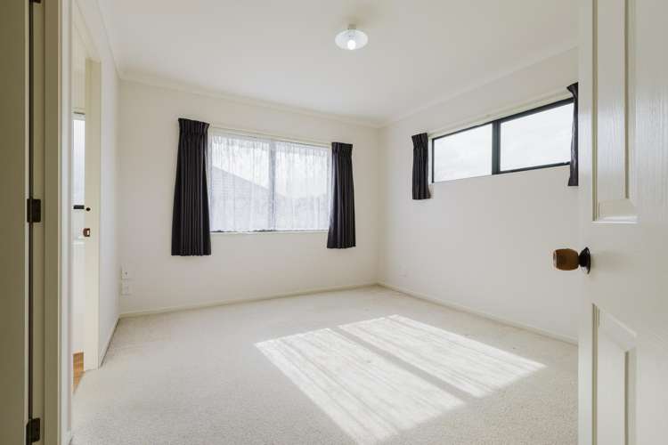 105 Summerhill Drive Fitzherbert_6