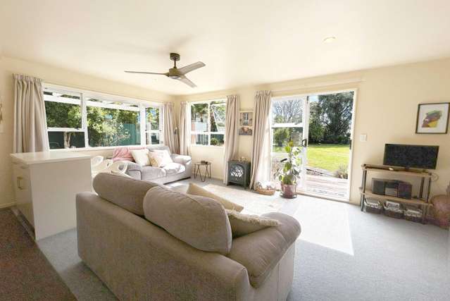 8 Pohutukawa Avenue Kaiaua_3