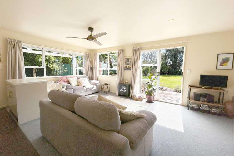 8 Pohutukawa Avenue_3