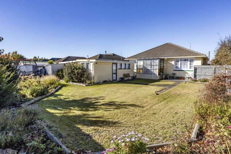 85 Hampshire Street Aranui_18