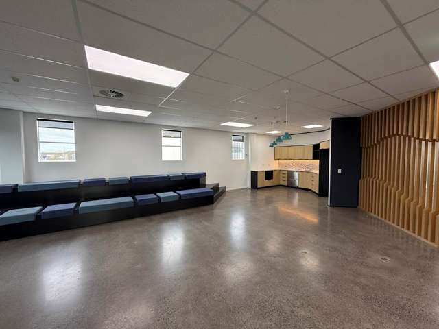 235 Broadway Newmarket_1