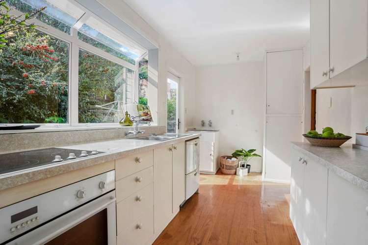 3/11 Selwyn Crescent Forrest Hill_8