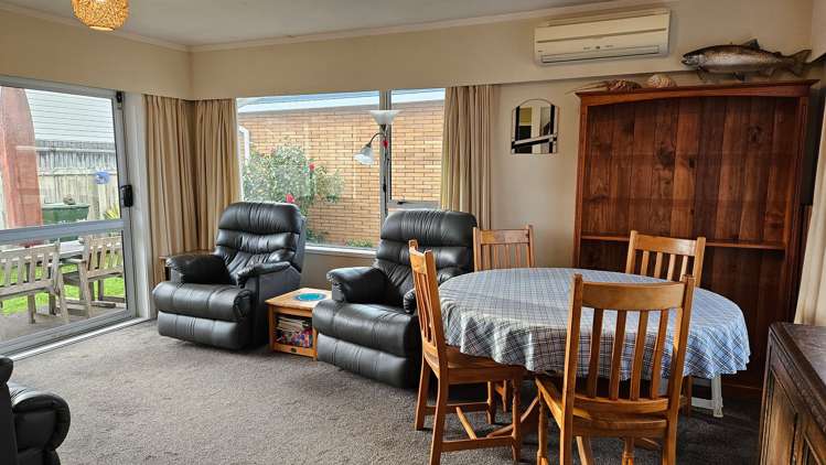 2/46 Tawhiri Road One Tree Hill_2