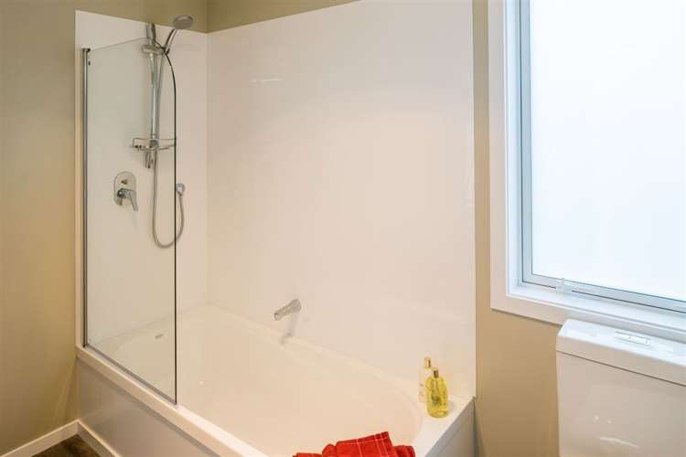 21a Ken Douglas Drive Aotea_24