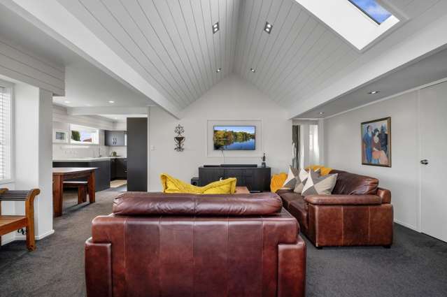Rock solid home in the Avenues close to the CBD