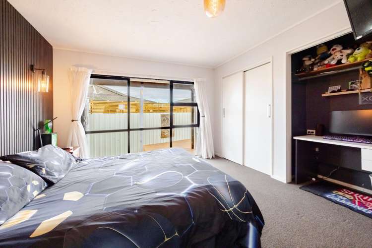 402 Park Road South Akina_10