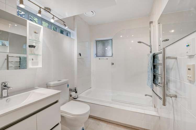 1/34 Totara Road Stanmore Bay_13