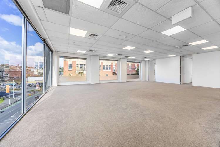 3A/121-123 Beach Road Auckland Central_6