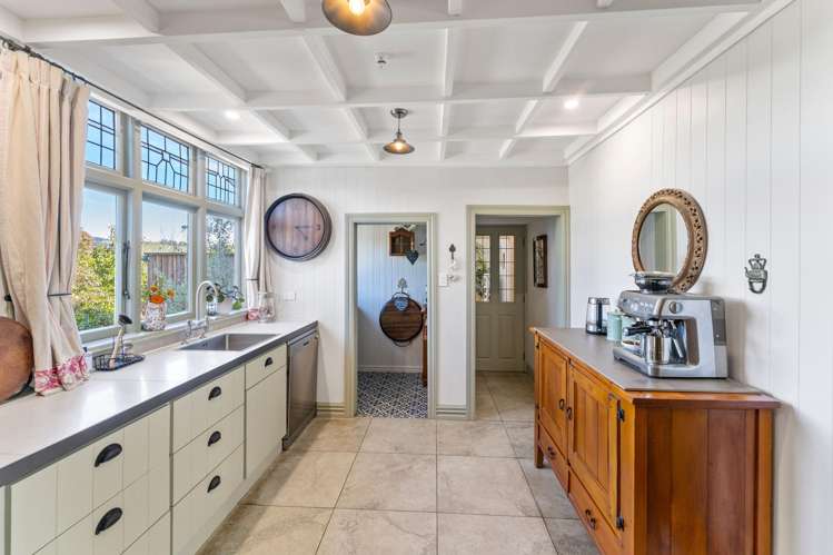 2 Higgins Road Brightwater_12