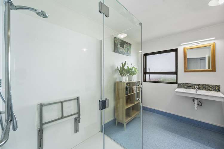 1/702 Tomoana Road Mahora_17