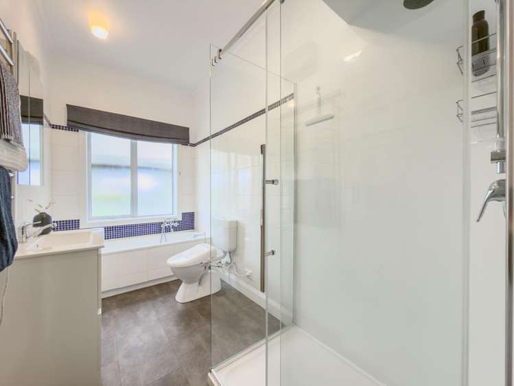 32 Beatrice Street Avenal_16