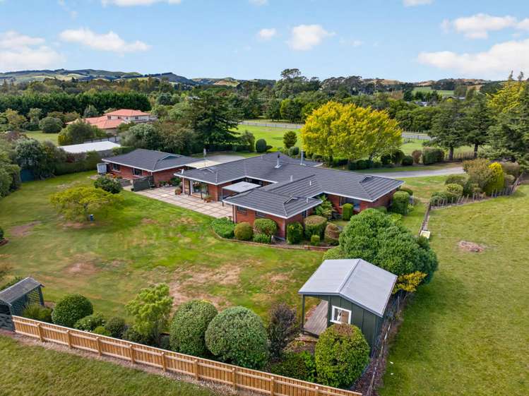 41 Willow Park Drive Masterton_32