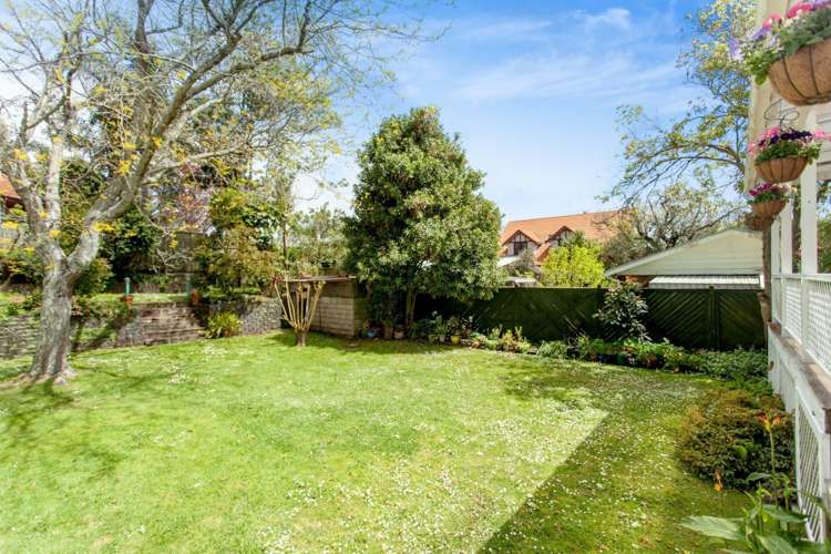 64 Ellerton Road Mount Eden_20