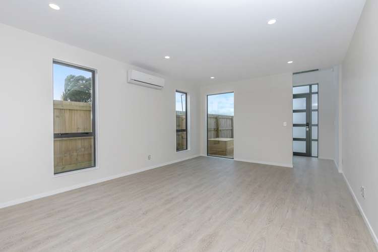 14 Bomber Lane Whenuapai_6