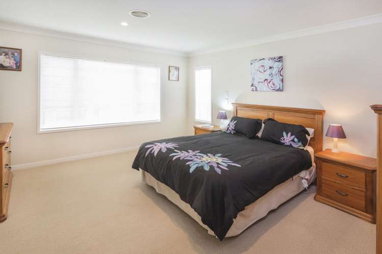 11 Chard Place Flat Bush_14