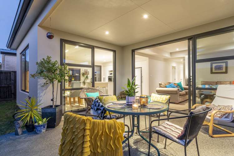 14 Eden Crescent Brookfield_0