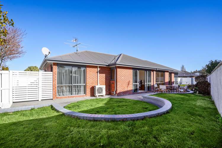 1 Stanton Place Woodend_14
