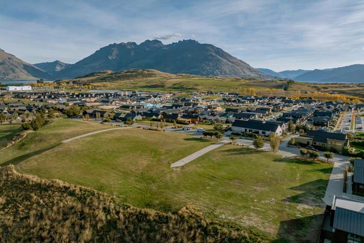 22 Cunninghams Drive Jacks Point_6