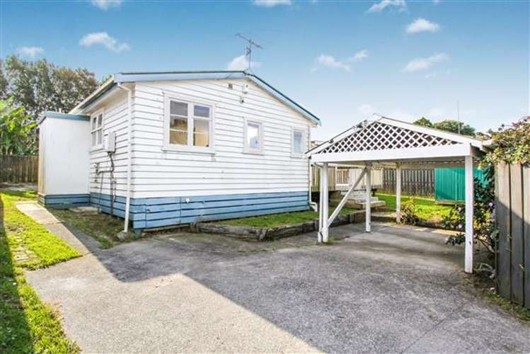 2/18 Tahi Terrace Glen Eden_14